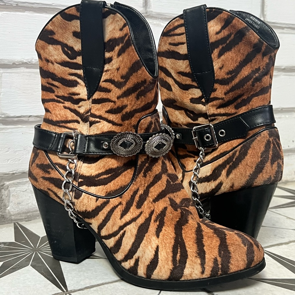 Tiger Print Ankle Boots with Black Accents